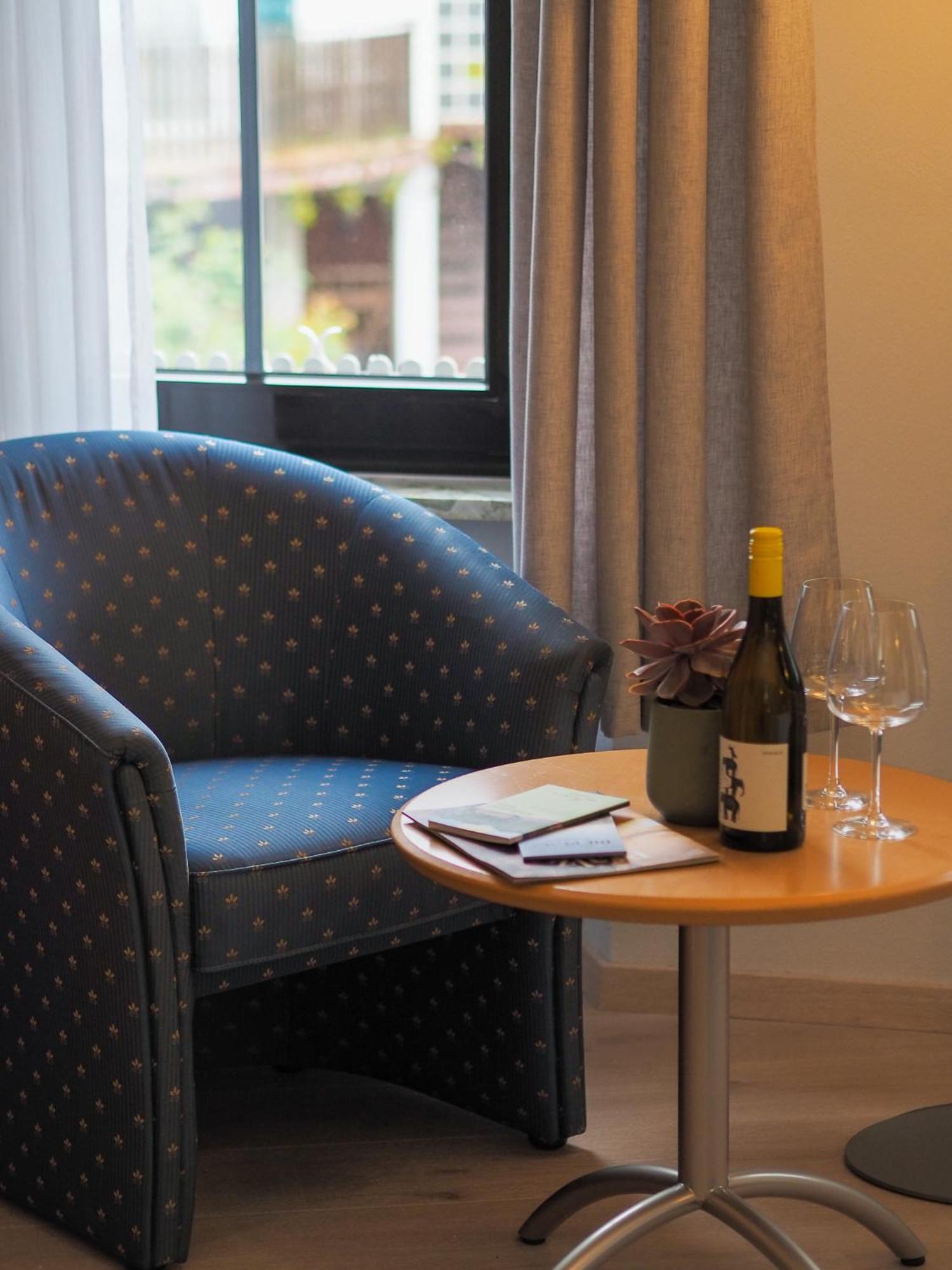 Weinstrasse No 8 "Einfach-Gut-Uebernachten" แลนสไวเลอร์ ภายนอก รูปภาพ